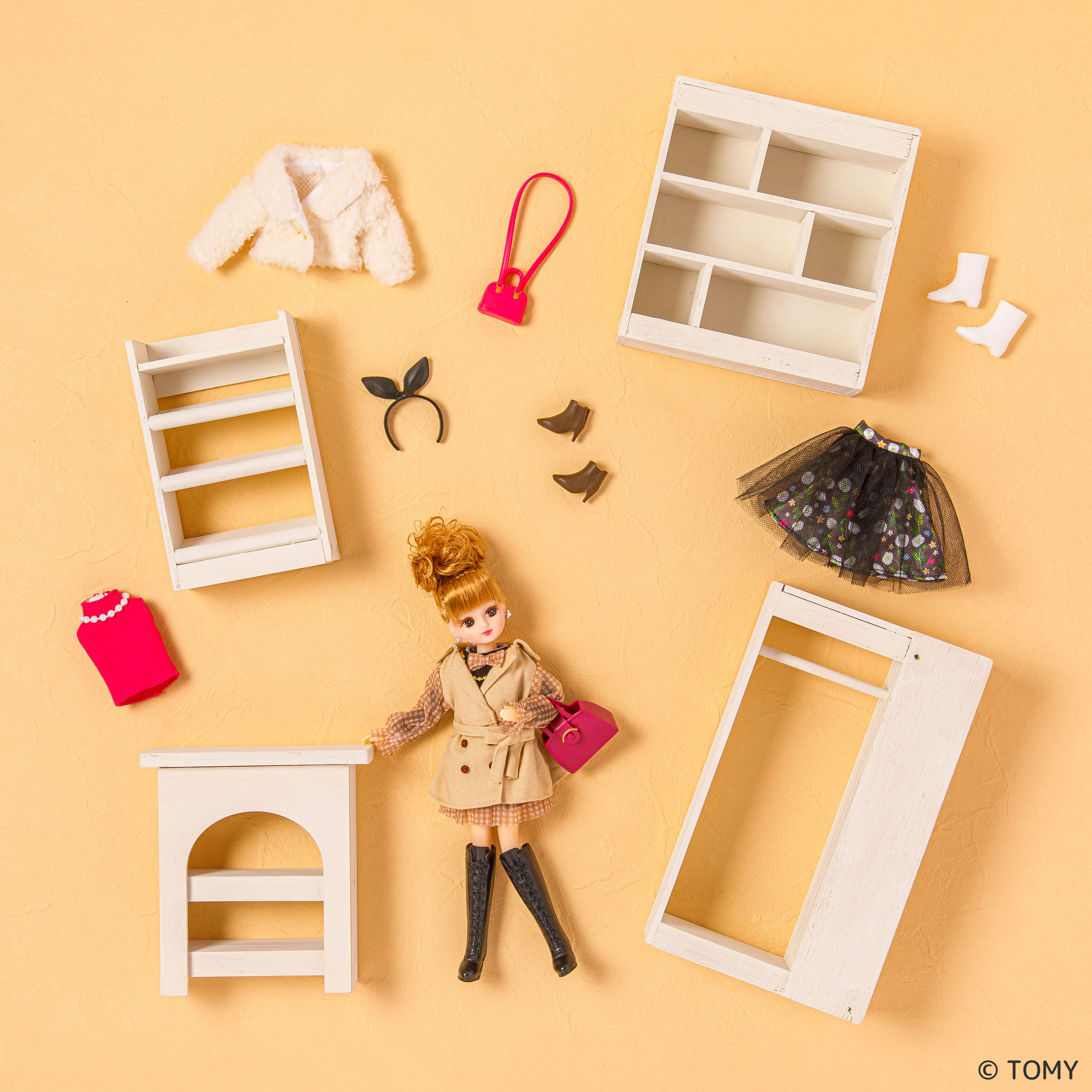 リカちゃんグッズを収納できるオリジナル家具作り