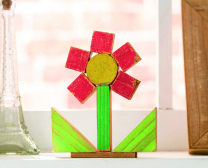 木の端材で工作